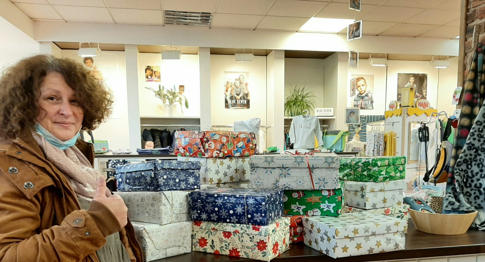 Weihnachten_im-Schuhkarton_2021.jpeg Weihnachten_im-Schuhkarton_2021.jpeg